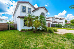 5961 SW 164th Ct, Miami, FL 33193, Sold 11/07/24
