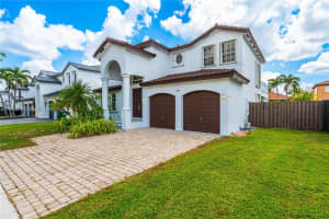 5961 SW 164th Ct, Miami, FL 33193, Sold 11/07/24