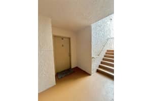 15221 SW 80th St, Miami, FL 33193, Sold 11/25/24