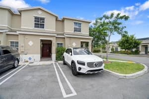 445 NE 5th Ln #445, Florida City, FL 33034, Sold 12/27/24