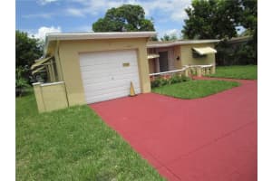 4517 NW 40th St, Lauderdale Lakes, FL 33319, Sold 01/07/25