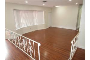 4517 NW 40th St, Lauderdale Lakes, FL 33319, Sold 01/07/25