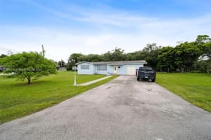 301 SW 4th St, Florida City, FL 33034, Sold 10/04/24