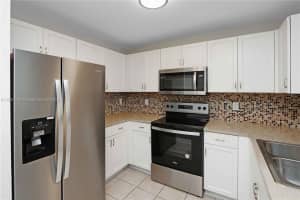 10 Aragon Ave, Miami, FL 33134, Sold 01/07/25
