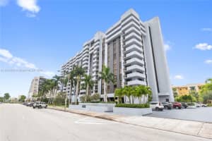 600 Biltmore Way APT 220, Coral Gables, FL 33134, Sold 01/27/25