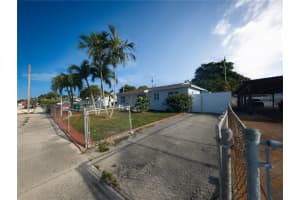 4811 NW 190th St, Miami Gardens, FL 33055, Sold 12/12/24
