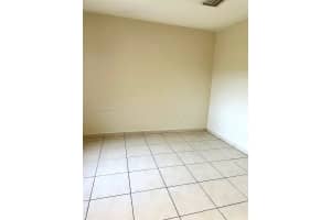 714 SE 12th Ter, Homestead, FL 33033, Sold 05/02/25