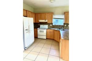 714 SE 12th Ter, Homestead, FL 33033, Sold 05/02/25