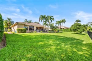 13835 SW 41st St, Davie, FL 33330, Sold 11/08/24
