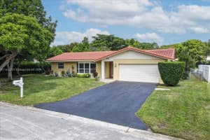 8735 NW 29th Dr, Coral Springs, FL 33065, Sold 01/10/25