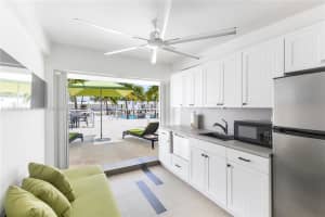 4925 Collins Ave, Miami, FL 33140, Sold 11/21/24