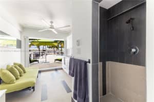 4925 Collins Ave, Miami, FL 33140, Sold 11/21/24