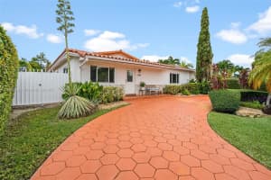 10810 SW 61st St, Miami, FL 33173, Sold 12/09/24