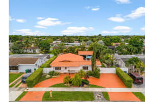10810 SW 61st St, Miami, FL 33173, Sold 12/09/24