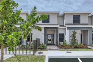 409 NE 1st Ave, Florida City, FL 33034, Sold 11/26/24