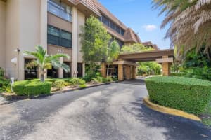 661 NE 195th St APT 202, Miami, FL 33179, Sold 11/19/24