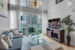 41 SE 5th St, Miami, FL 33131, Sold 10/30/24
