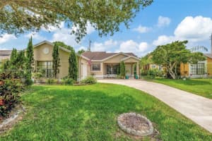 10026 NW 70th St, Tamarac, FL 33321, Sold 03/20/25