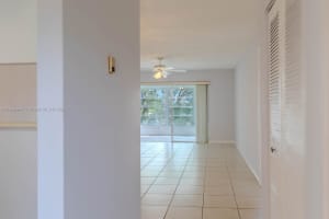6870 Royal Palm Blvd APT 306M, Margate, FL 33063, - MLS#A11643947