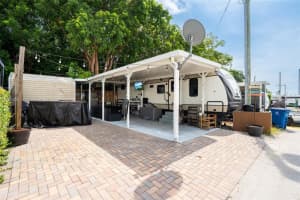 Calusa turtle house, 325 Calusa St, Key Largo, FL 33037, Sold 12/02/24