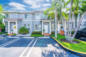 5245 NW 112th Ave, Doral, FL 33178, Sold 10/17/24