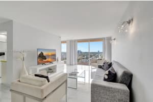 290 174th St, Sunny Isles Beach, FL 33160, Sold 10/16/24