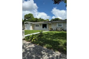 273 NE 40th St, Pompano Beach, FL 33064, Sold 09/30/24