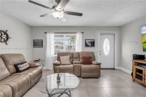 15260 SW 300th St, Homestead, FL 33033, Sold 11/27/24
