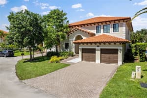 19350 SW 77th Pl, Cutler Bay, FL 33157, Sold 01/06/25