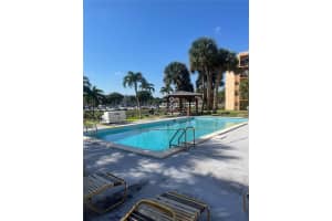 1820 W 53rd St APT 216, Hialeah, FL 33012, Sold 11/12/24