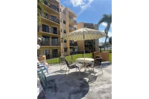 1820 W 53rd St APT 216, Hialeah, FL 33012, Sold 11/12/24
