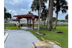 1820 W 53rd St APT 216, Hialeah, FL 33012, Sold 11/12/24