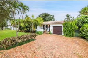 168 South Dr, Miami Springs, FL 33166, Sold 11/22/24