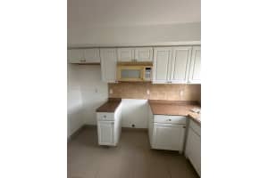 306 NW 85th St #306, Miami, FL 33150, Sold 11/01/24