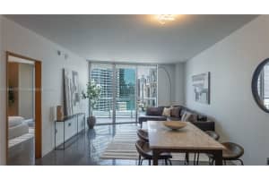 475 Brickell Ave APT 2914, Miami, FL 33131, Sold 03/03/25