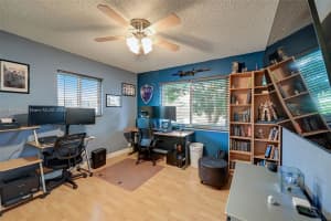 511 NW 98th Ave, Pembroke Pines, FL 33024, Sold 09/27/24