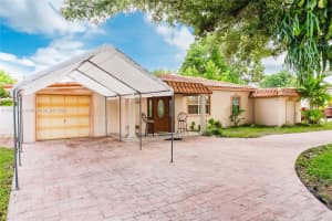 7425 SW 34th St, Miami, FL 33155, Sold 01/27/25