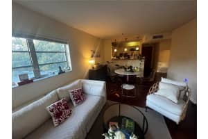 12105 NE 11th Pl APT 205, North Miami, FL 33161, Sold 11/30/24