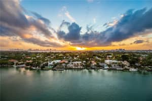 5660 Collins Ave, Miami, FL 33140, Sold 10/04/24