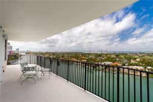 5660 Collins Ave, Miami, FL 33140, Sold 10/04/24