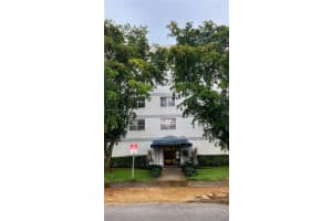 8950 NE 8th Ave APT 208, Miami, FL 33138, Sold 11/12/24