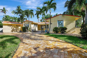 1235 Harrison St, Hollywood, FL 33019, Sold 03/27/25