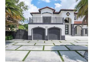 15857 SW 44th St, Miami, FL 33185, Sold 11/01/24