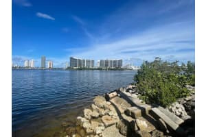 3255 NE 184th St APT 12206, Aventura, FL 33160, Sold 10/25/24