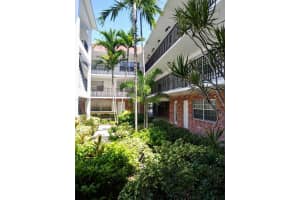 2424 NE 9th St APT 205, Fort Lauderdale, FL 33304, Sold 12/27/24