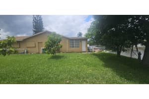 6605 Nw 77th St Tamarac, FL 33321 - MLS#A11644620