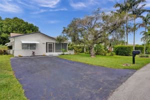 7001 NW 99th Way, Tamarac, FL 33321, Sold 10/03/24