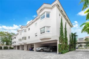 261 Navarre Ave, Coral Gables, FL 33134, Sold 10/04/24