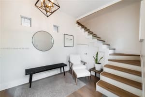 261 Navarre Ave, Coral Gables, FL 33134, Sold 10/04/24