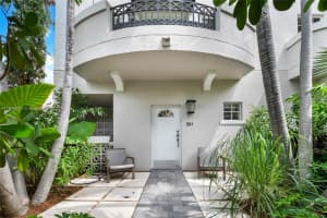 261 Navarre Ave, Coral Gables, FL 33134, Sold 10/04/24